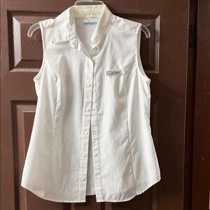 Columbia Cream Sleeveless Shirt